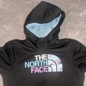 Like new The North Face hoodie.